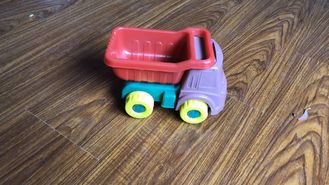 قوالب لعبة أطفال حقن صب ، شاحنة حقن البلاستيك الأدوات للطفل